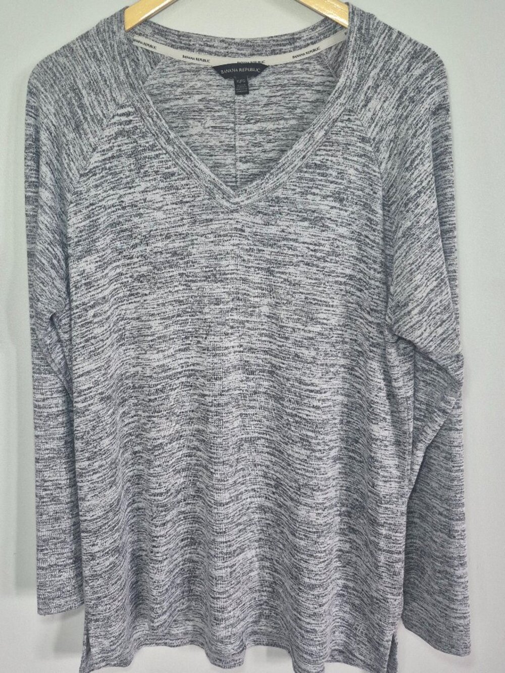 Banana Republic Heather Gray Long Sleeve Top – Size XL